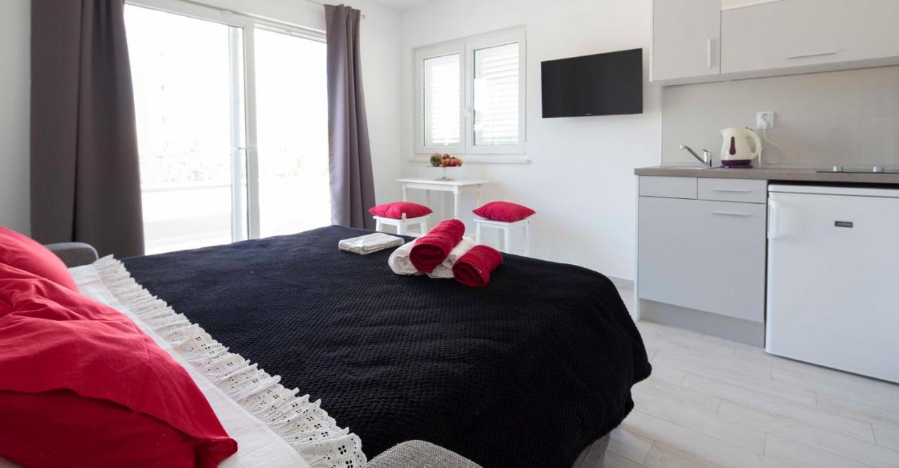 Filipetti Beach Makarska Ngoại thất bức ảnh