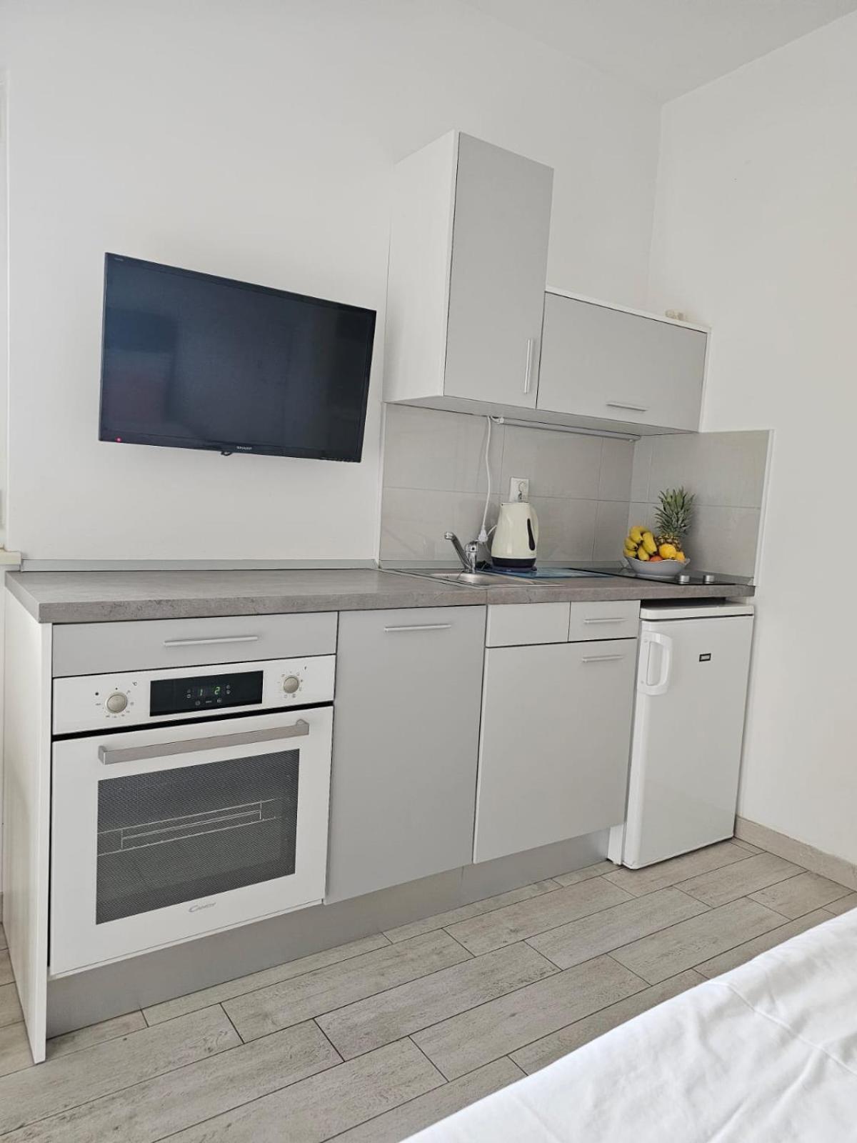 Filipetti Beach Makarska Ngoại thất bức ảnh